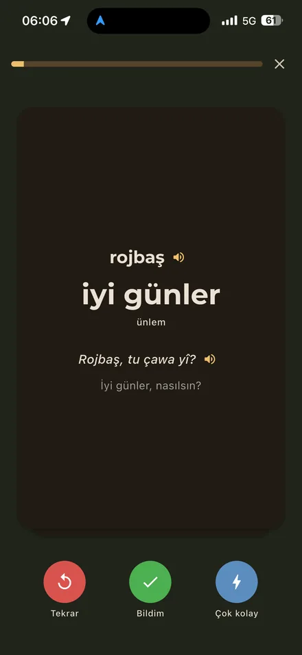 Çevirisiyle bir kelime kartının arka yüzü